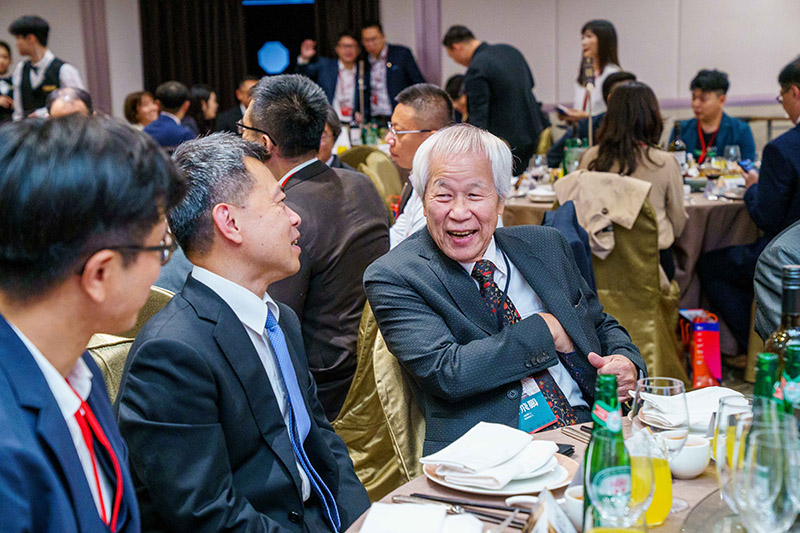100 MVP 得主社群活動照片 1